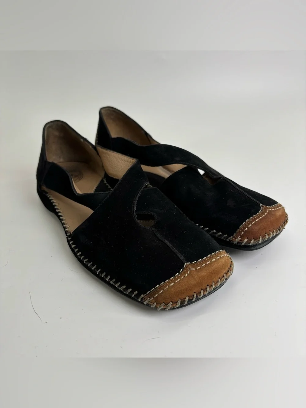 Nurture Charlie black suede flats 9.5 tan toe comfort walking square toe